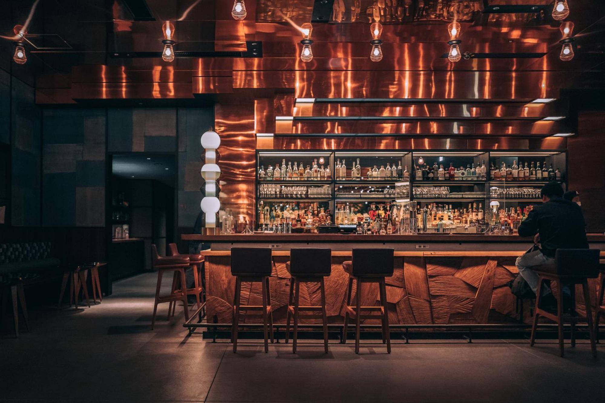 Ace Hotel Kyoto Ngoại thất bức ảnh The bar at the restaurant