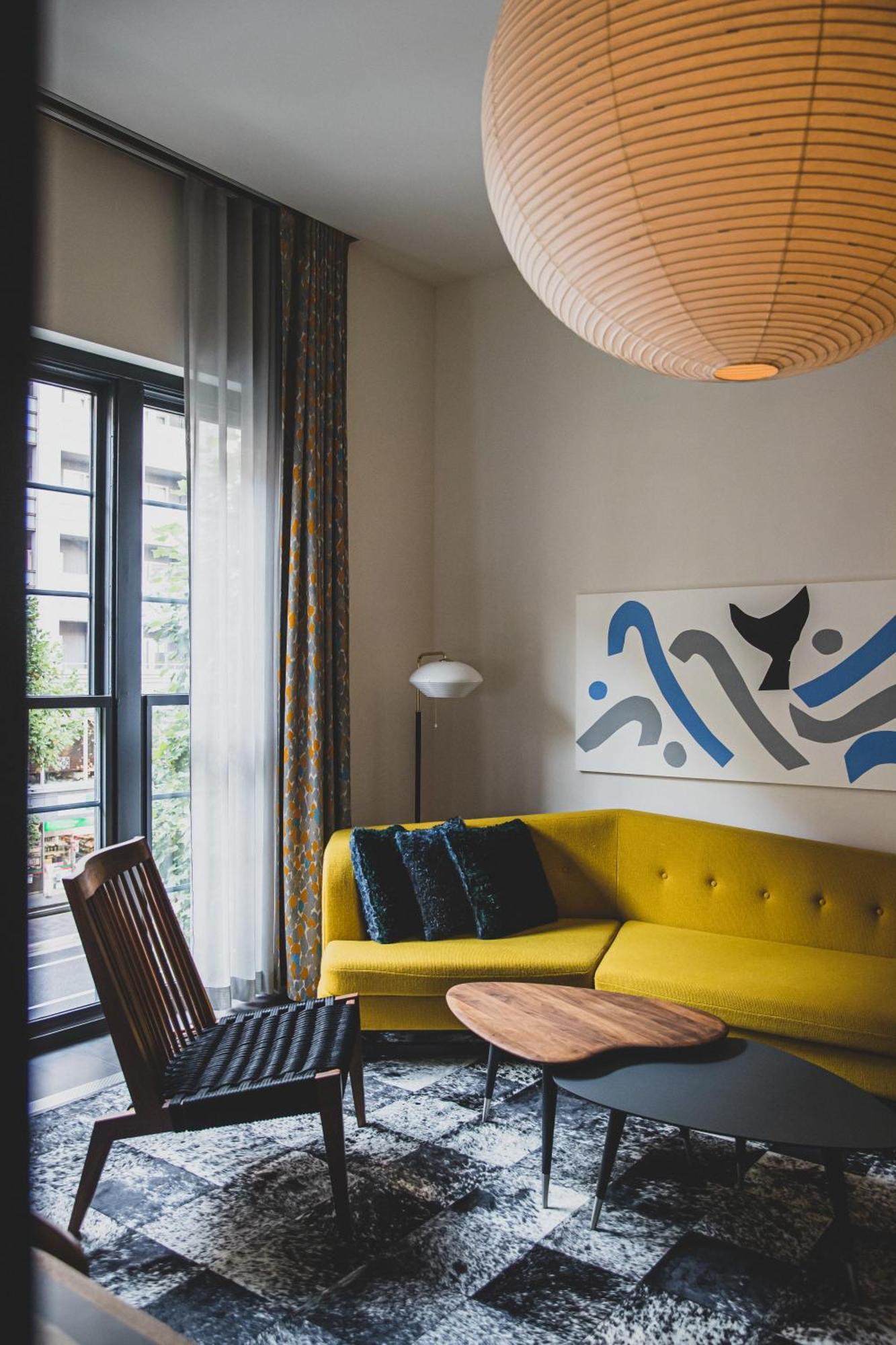 Ace Hotel Kyoto Ngoại thất bức ảnh A living room at the Hotel 57